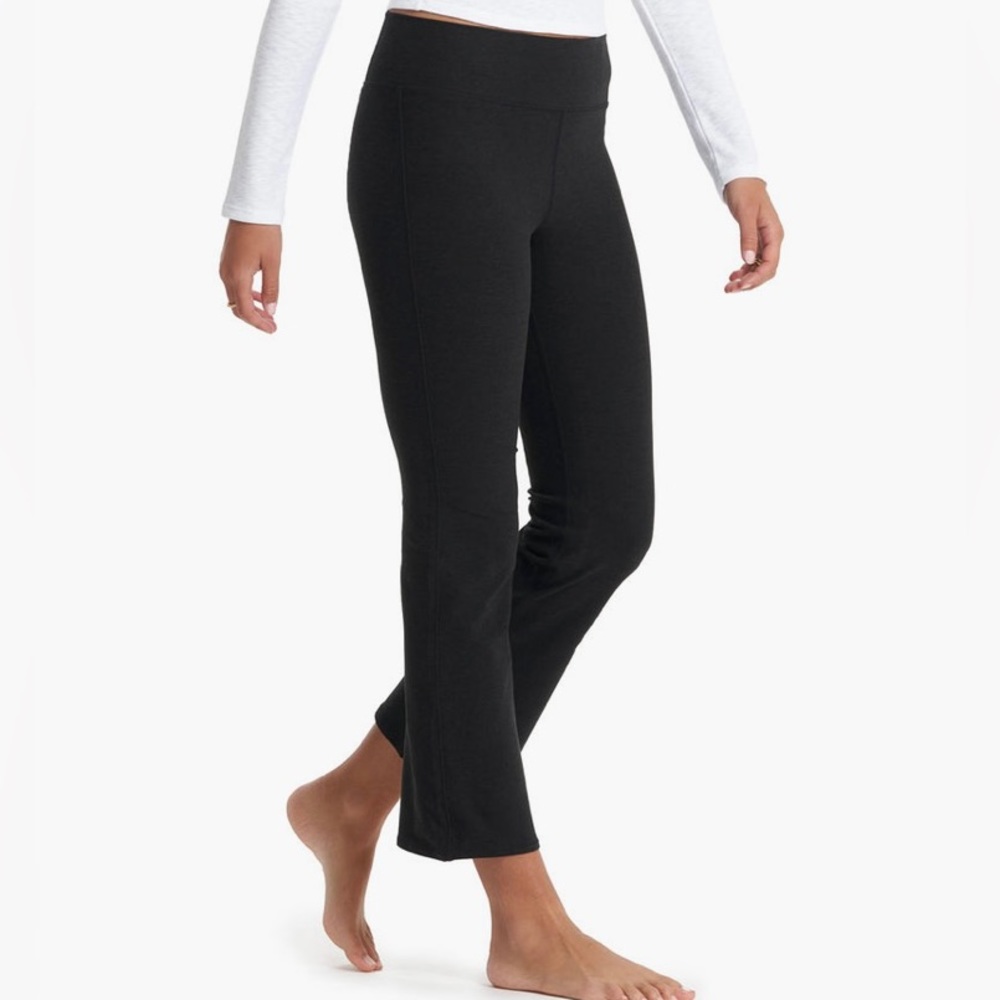 Vuori Elevation Slim Bootcut